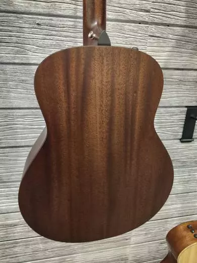 Taylor Guitars - GTE MAHOGANY 2